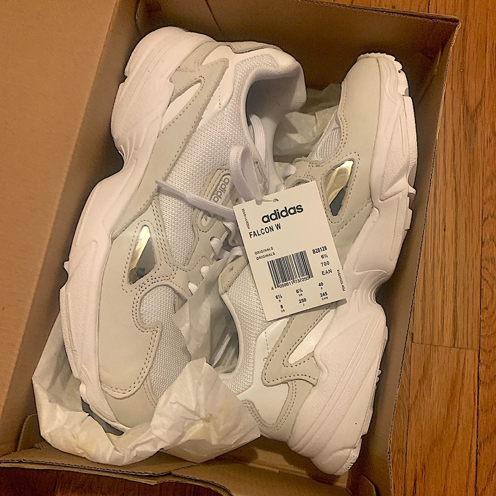 Adidas Falcon white sneaker sz 8